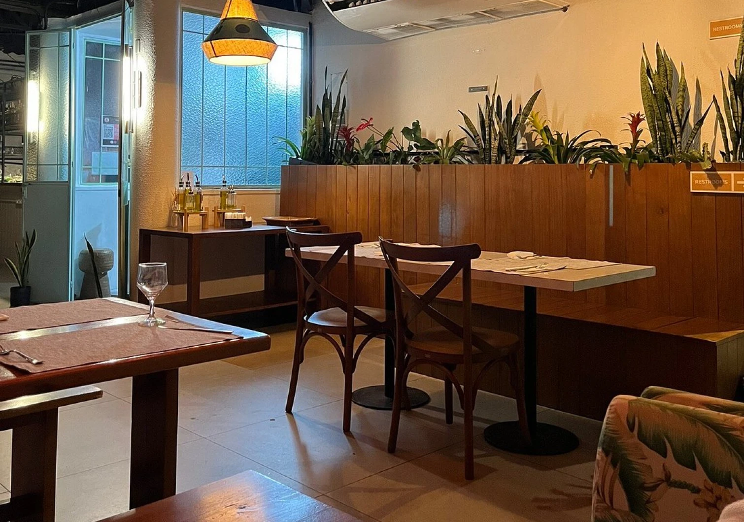 Party Vibe in Copacabana - Cocktails & View at Sambasky - Socialtel Copacabana